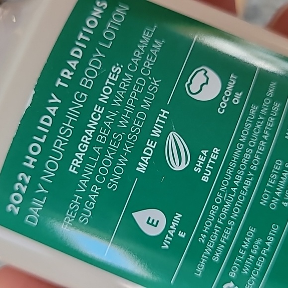 Bath & Body Works Discontinued Vanilla Bean Noel 8 oz Full Size Lotion - Picture 12 of 13